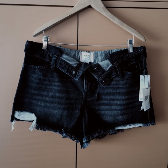 URBAN OUTFITTERS - BDG Foldover V-Front Denim Short - NWT (size 31) - Picture 3 of 13